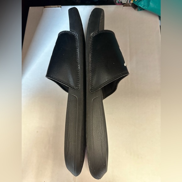 Puma slides - Picture 2 of 6